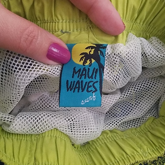 Neon green and blue size 5 swim trunks. In EUC. - Picture 4 of 5